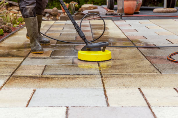 Best Spring Cleaning  in Plainfield Village, CT